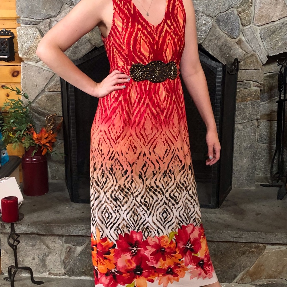 Sleeveless maxi dress size PL